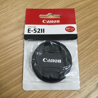 キヤノン(Canon)の【新品・未使用】キャノン　カメラ　レンズカバー　E-52Ⅱ(その他)