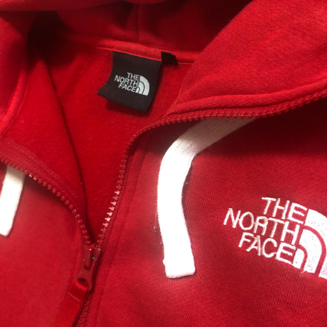 THE NORTH FACE(ザノースフェイス)の【激安セール！】THE NORTH FACEパーカー※美品 メンズのトップス(パーカー)の商品写真