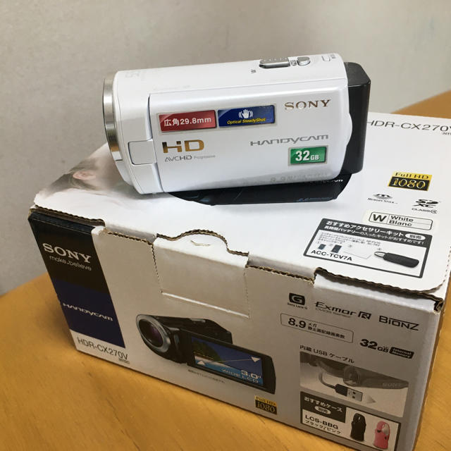 SONY(ソニー)のビデオカメラ　SONY HDR-CX270V スマホ/家電/カメラのカメラ(ビデオカメラ)の商品写真