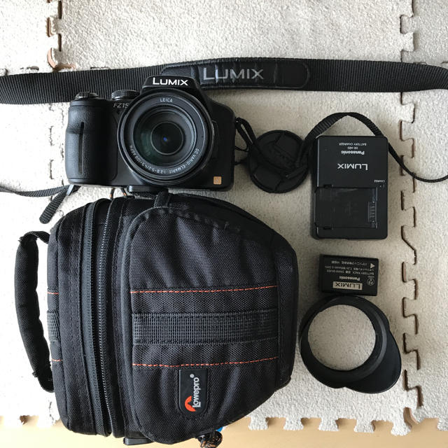 Panasonic Lumix FZ150カメラ