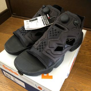 リーボック(Reebok)の新品　リーボック　Reebok ポンプフューリーサンダル　ブラック　27センチ(サンダル)