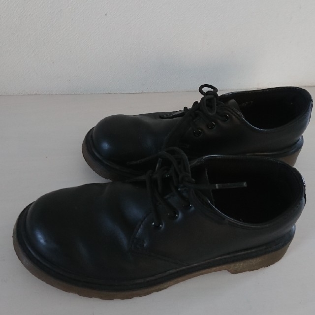 Dr.Martens(ドクターマーチン)のあや様専用ドクターマーチン 21cm 黒 キッズ/ベビー/マタニティのキッズ靴/シューズ(15cm~)(ローファー)の商品写真