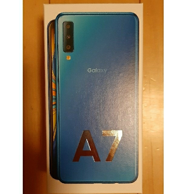 Galaxy A7 ブラック 64 GB SIMフリー ブルー