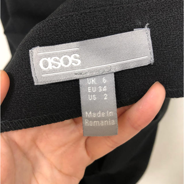 asos(エイソス)のrb13様専用　ブラックタイト　ドレス　ワンピース 【asos】uk6 レディースのワンピース(ひざ丈ワンピース)の商品写真