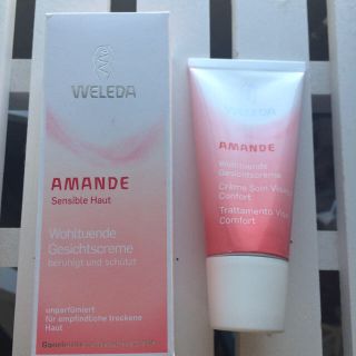 ヴェレダ(WELEDA)のアーモンド フェイシャルクリーム(フェイスクリーム)