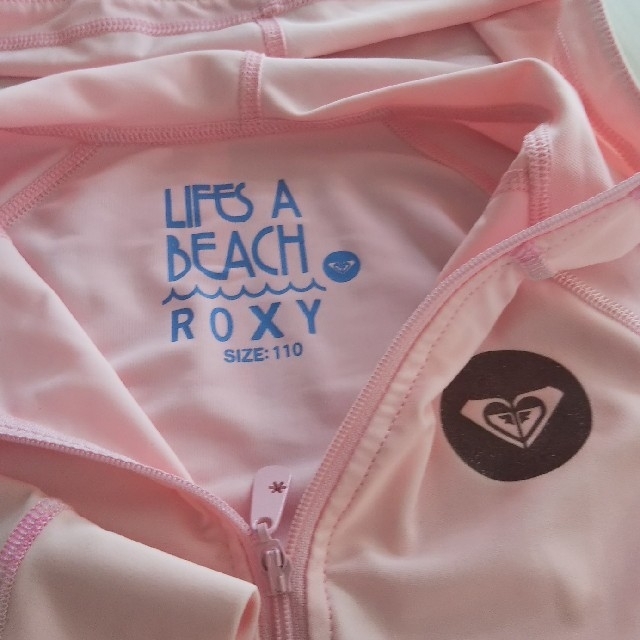 Roxy(ロキシー)のROXYラッシュガード 110 キッズ/ベビー/マタニティのキッズ服女の子用(90cm~)(水着)の商品写真