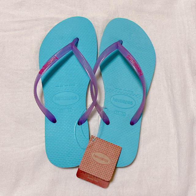 havaianas(ハワイアナス)の【新品】havaianas  Slim Logo Pop-up ビーチサンダル レディースの靴/シューズ(ビーチサンダル)の商品写真