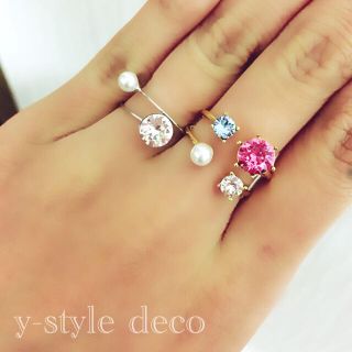 スワロフスキー(SWAROVSKI)のスワロフスキー ２粒リング/4粒リング(リング)