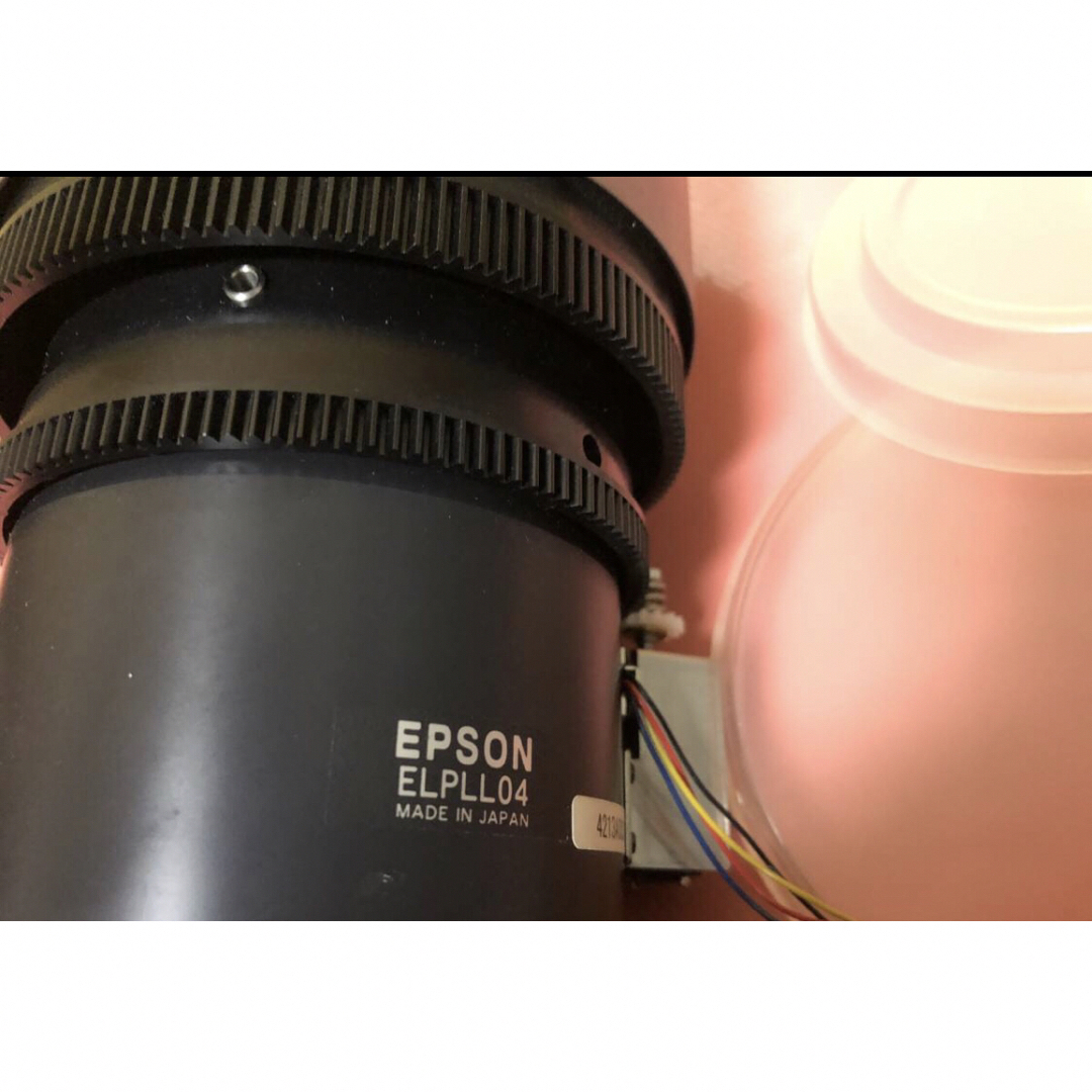 EPSON(エプソン)のEPSON EMP-8300 EMP-8350 長焦点ズームレンズELPLL04 スマホ/家電/カメラのテレビ/映像機器(プロジェクター)の商品写真