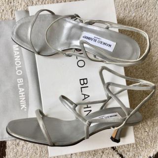 マノロブラニク(MANOLO BLAHNIK)のさえ様クーポン発行まで取り置きマノロブラニクManoloBlahnikサンダル(サンダル)