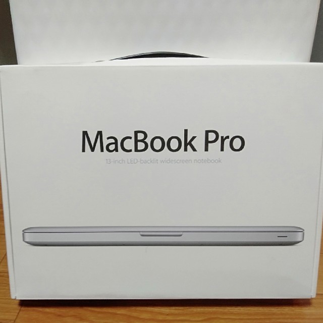 MacBook Pro (13-inch, Mid 2010)　※箱あり