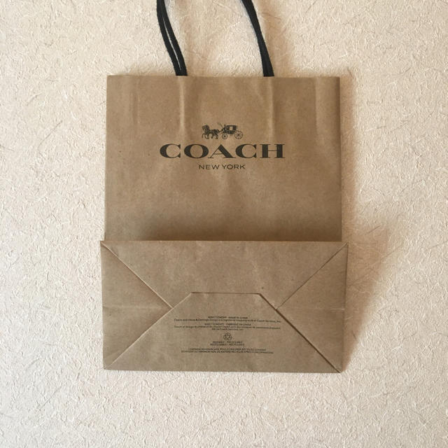 COACH(コーチ)のコーチ　ショップ袋　ショ袋　紙袋　プレゼント　ラッピング レディースのバッグ(ショップ袋)の商品写真