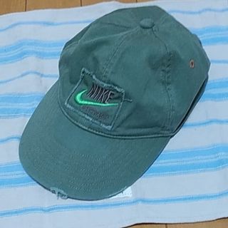 ナイキ(NIKE)の【美品】ナイキ☆NIKE☆ユーズド風キャップ★54㎝☆サイズ調整可(帽子)