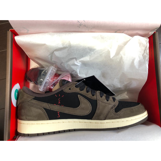【逸品】 NIKE - travis scott jordan 1 low nike トラヴィス ナイキ スニーカー 【逸品】 NIKE - travis scott jordan 1 low nike トラヴィス ナイキ スニーカー