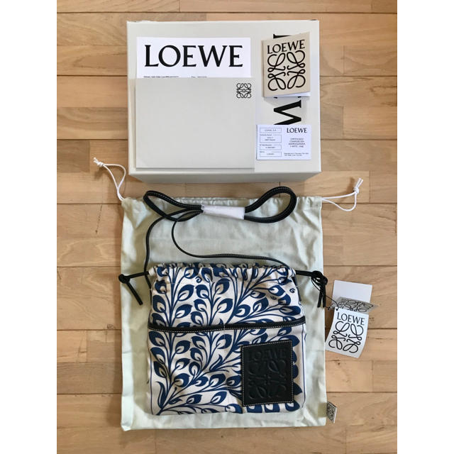 新品未使用！ロエベ LOEWE ドローストリングポーチ バッグ