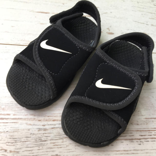 NIKE(ナイキ)のNike サンレイ　アジャスト キッズ/ベビー/マタニティのベビー靴/シューズ(~14cm)(サンダル)の商品写真