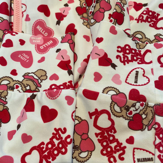 EARTHMAGIC(アースマジック)のアースマジック⭐️水着 キッズ/ベビー/マタニティのキッズ服女の子用(90cm~)(水着)の商品写真