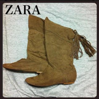 ザラ(ZARA)のZARA フリンジブーツ👢(ブーツ)