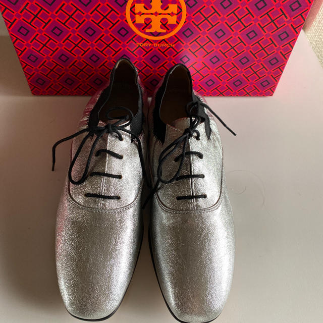 専用【 新品 TORY BURCH 】2点セット　スニーカー&フリル ニット