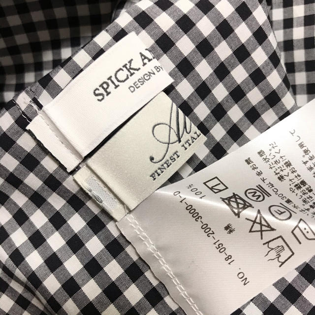 Spick & Span(スピックアンドスパン)の希少新品スピック＆スパンスタンドカラープチハイネック白黒ギンガムチェックブラウス レディースのトップス(シャツ/ブラウス(長袖/七分))の商品写真