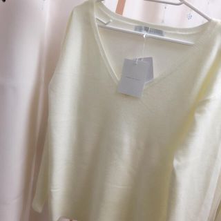 マーキュリーデュオ(MERCURYDUO)の新品♡マーキュリー♡Vネックニット(ニット/セーター)