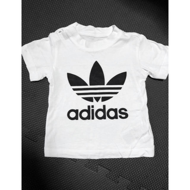 adidas(アディダス)のアディダス80 キッズ/ベビー/マタニティのベビー服(~85cm)(Ｔシャツ)の商品写真