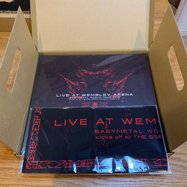 BABYMETAL(ベビーメタル)のBABYMETAL LIVE AT WEMBLEY ARENA 限定版 エンタメ/ホビーのDVD/ブルーレイ(ミュージック)の商品写真