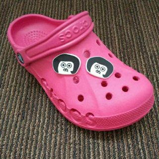 クロックス(crocs)のオカザえもん　2個セット　クロックス用チャーム(その他)