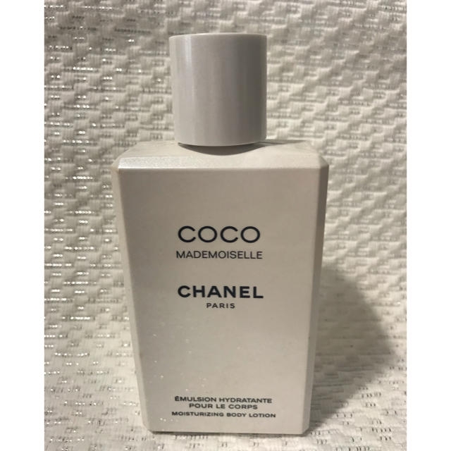 CHANEL(シャネル)のCHANEL ココマドモアゼル　ボディローション コスメ/美容のボディケア(ボディローション/ミルク)の商品写真