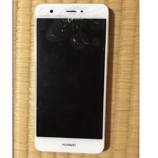 ANDROID(アンドロイド)のHUAWEI nova 画面割れ ジャンク ファーウェイ SIMフリー スマホ/家電/カメラのスマートフォン/携帯電話(スマートフォン本体)の商品写真