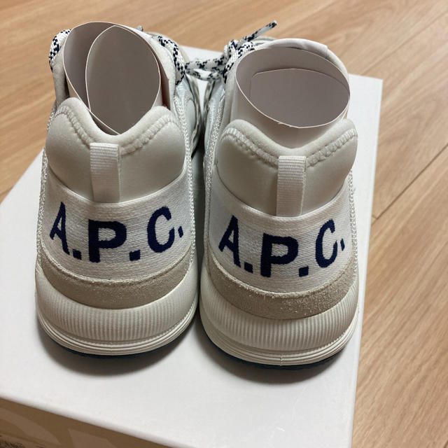 A.P.C(アーペーセー)の今月限定値下げ！A.P.C.スニーカー　アーペーセー レディースの靴/シューズ(スニーカー)の商品写真