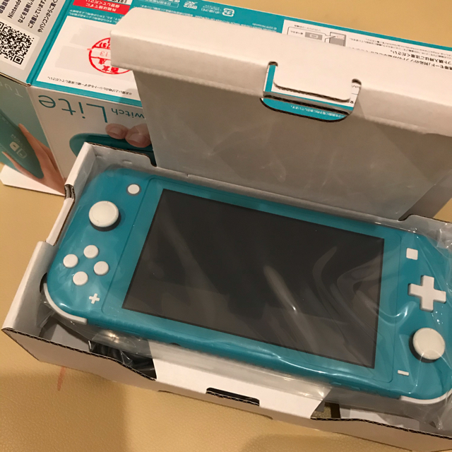 Nintendo Switch - 任天堂 スイッチライト ブルー 美品中古の通販 by