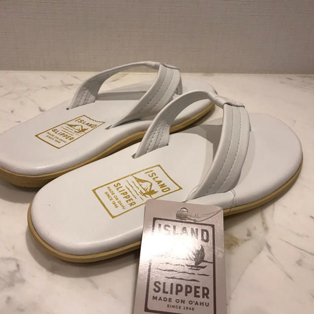 ISLAND SLIPPER(アイランドスリッパ)のアイランドスリッパ ISLAND SLIPPER サンダル ホワイト 新品未使用 メンズの靴/シューズ(サンダル)の商品写真