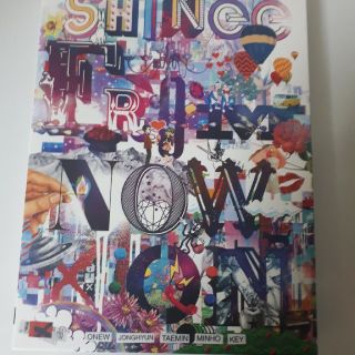 ユニバーサルエンターテインメント(UNIVERSAL ENTERTAINMENT)のSHINEE from NOW ON　　　2CD＋Blu-ray＋フォトブック(K-POP/アジア)