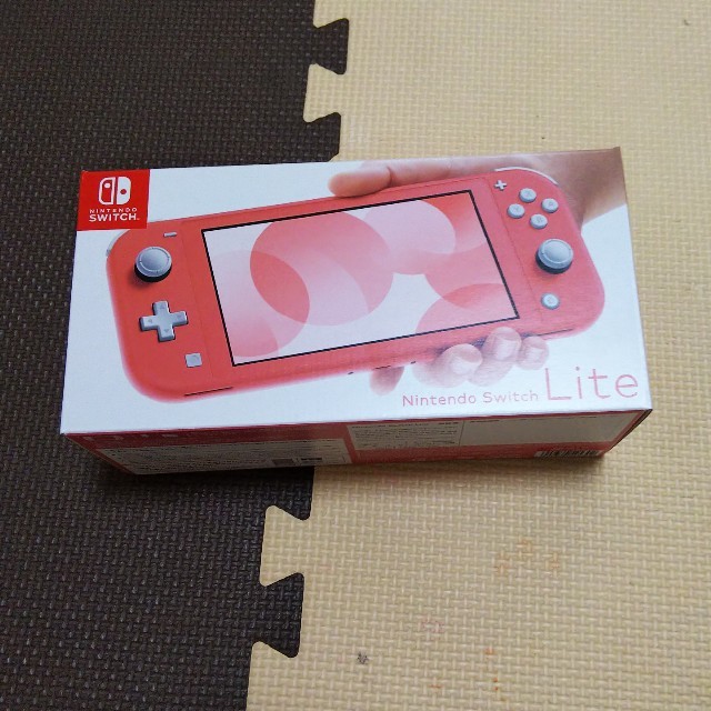 Nintendo Switch Light ｽｲｯﾁ ｺｰﾗﾙ ﾆﾝﾃﾝﾄﾞｰ