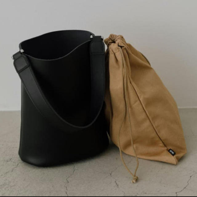 新品完売☆RIM.ARK leather backet bag mini バッグ