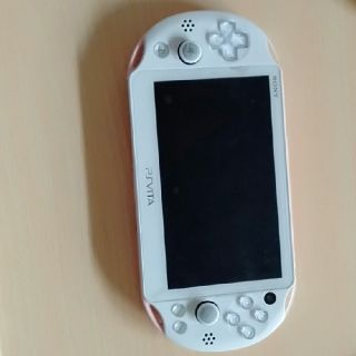 プレイステーションヴィータ(PlayStation Vita)のPS vita【最終値下】(携帯用ゲーム機本体)