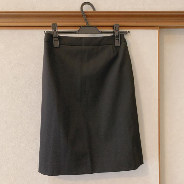AOKI(アオキ)のAOKI   スーツ スカート ブラック タック入り クリーニング済 レディースのフォーマル/ドレス(スーツ)の商品写真