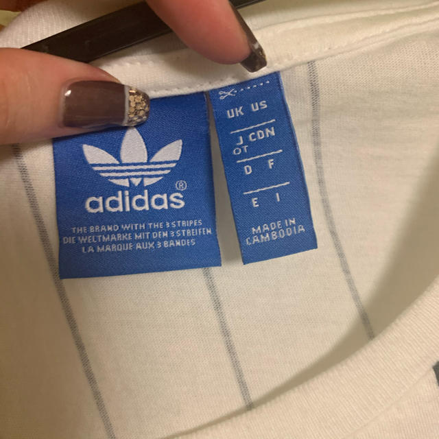 adidas(アディダス)のadidas originals ストライプ　tシャツ メンズのトップス(Tシャツ/カットソー(半袖/袖なし))の商品写真