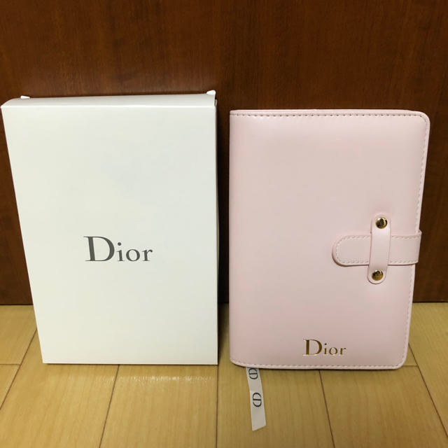 Christian Dior(クリスチャンディオール)のDior ディオール ノベルティ ノート　手帳 エンタメ/ホビーのコレクション(ノベルティグッズ)の商品写真