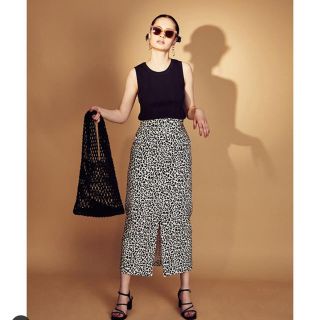 スライ(SLY)の【お値下げ‼︎】SLY  seth leopardスカート　レオパードスカート(ロングスカート)