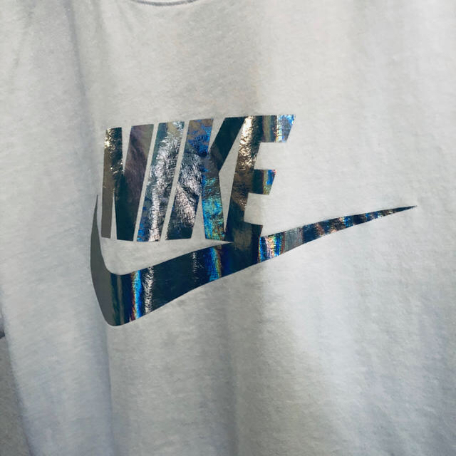 NIKE(ナイキ)のNIKE tシャツ　 メンズのトップス(Tシャツ/カットソー(半袖/袖なし))の商品写真