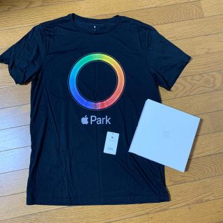 アップル(Apple)のnadeko様専用　Apple Park T-shirt　(Tシャツ/カットソー(半袖/袖なし))