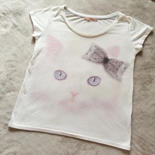 ダズリン(dazzlin)のかわいい🐾猫Tシャツ(Tシャツ(半袖/袖なし))