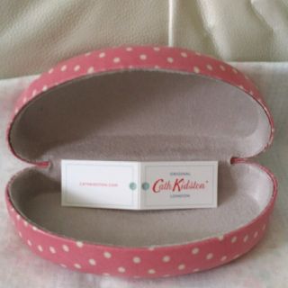 キャスキッドソン(Cath Kidston)の新品★キャスキッドソン★サングラスケース　メガネケース★ピンクミニドット(サングラス/メガネ)