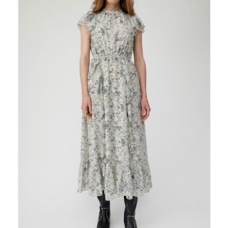 マウジー(moussy)のVINTAGE FLOWER CHIFFON ドレス(ロングワンピース/マキシワンピース)