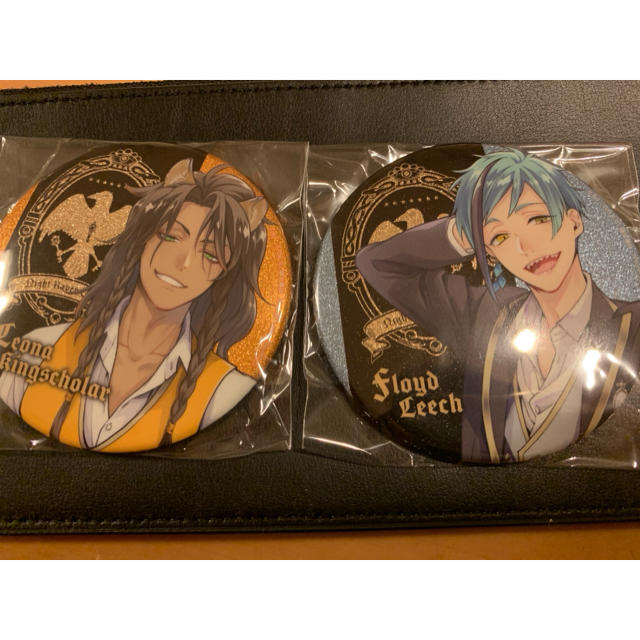 ツイステ フロイド レオナ ジェイド セブン セブン缶バッジ ツイステ フロイド レオナ ジェイド セブン セブン缶バッジ