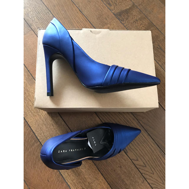 ZARA(ザラ)のZARA ハイヒール　ブルー レディースの靴/シューズ(ハイヒール/パンプス)の商品写真