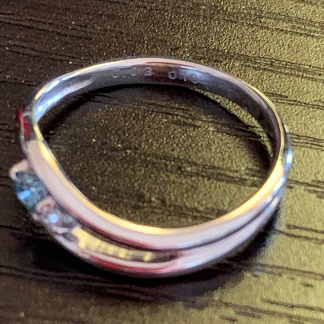 t&n様専用　アイスブルーダイヤリング　18KWG レディースのアクセサリー(リング(指輪))の商品写真