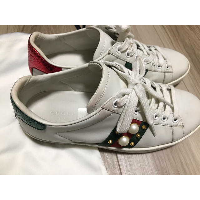 Gucci(グッチ)の正規　Gucci スニーカー シューズ 日本限定 レディース エンブロイダリー  レディースの靴/シューズ(スニーカー)の商品写真